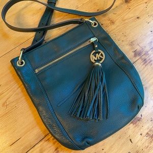 ☀️Michael Kors Green Crossbody Bag☀️